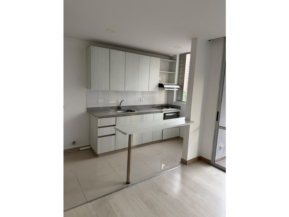 Apartamento en Venta, Itagüí, Suramérica | Excelente ubicación. — foto 2
