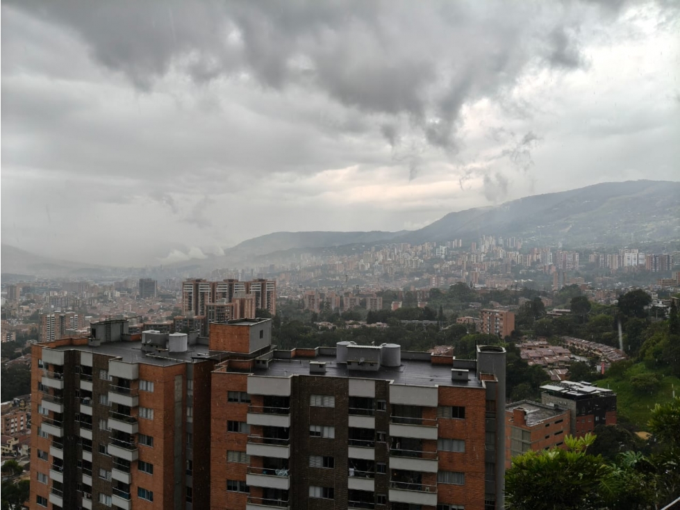 Venta apartamento en Envigado, sector El Trianon — foto 5