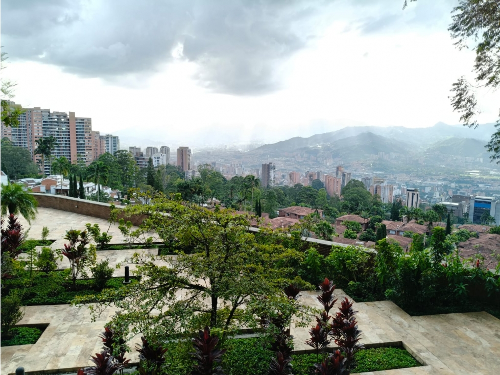 Venta apartamento de lujo en Medellín, sector Las Palmas. — foto 3