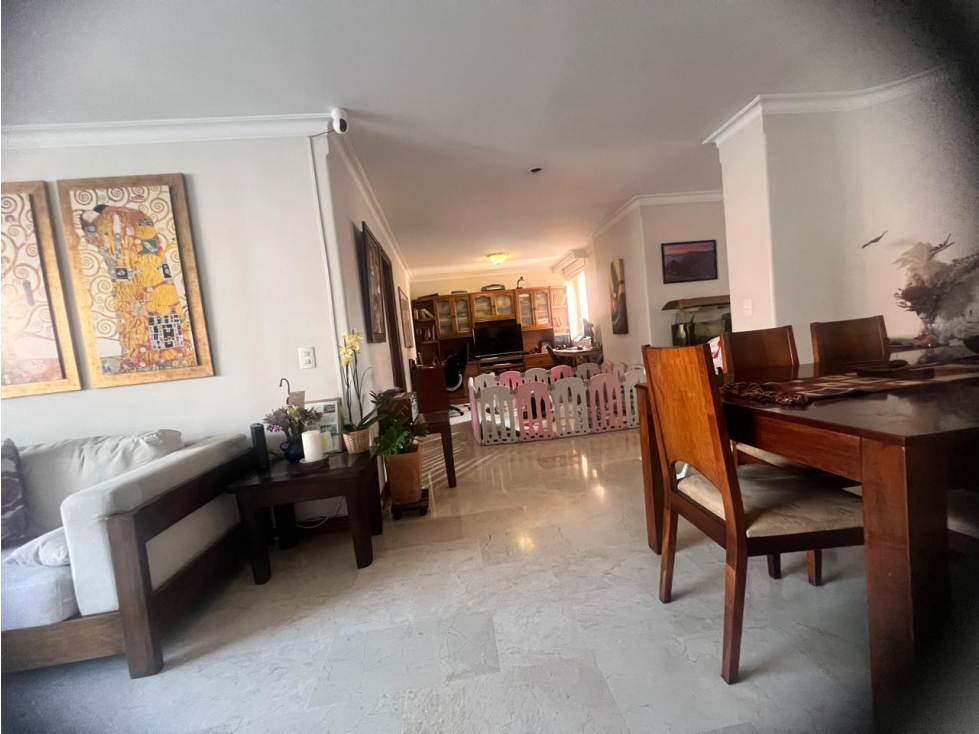 Apartamento Tradicional en Venta, Medellín, Laureles 155 m² aprox. — foto 3