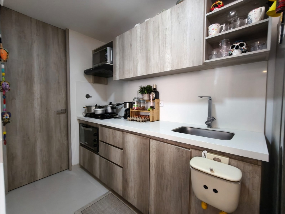 Venta apartamento en Medellín, sector El Poblado, Ciudad del Río — foto 3