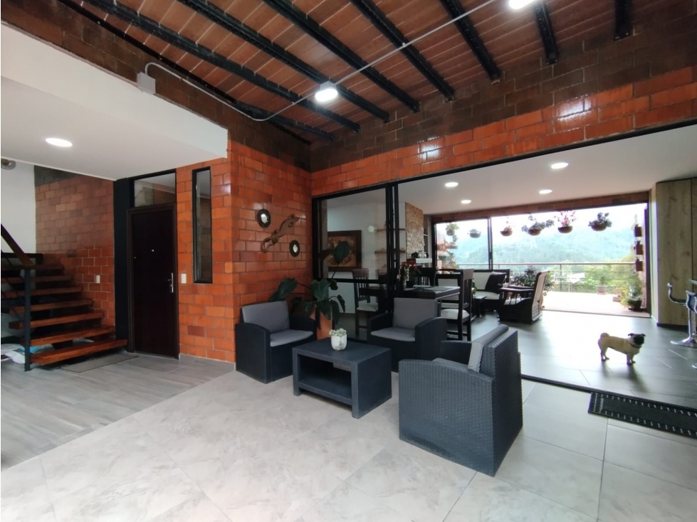 Venta casa campestre en Envigado, sector Loma del Escobero. — foto 5
