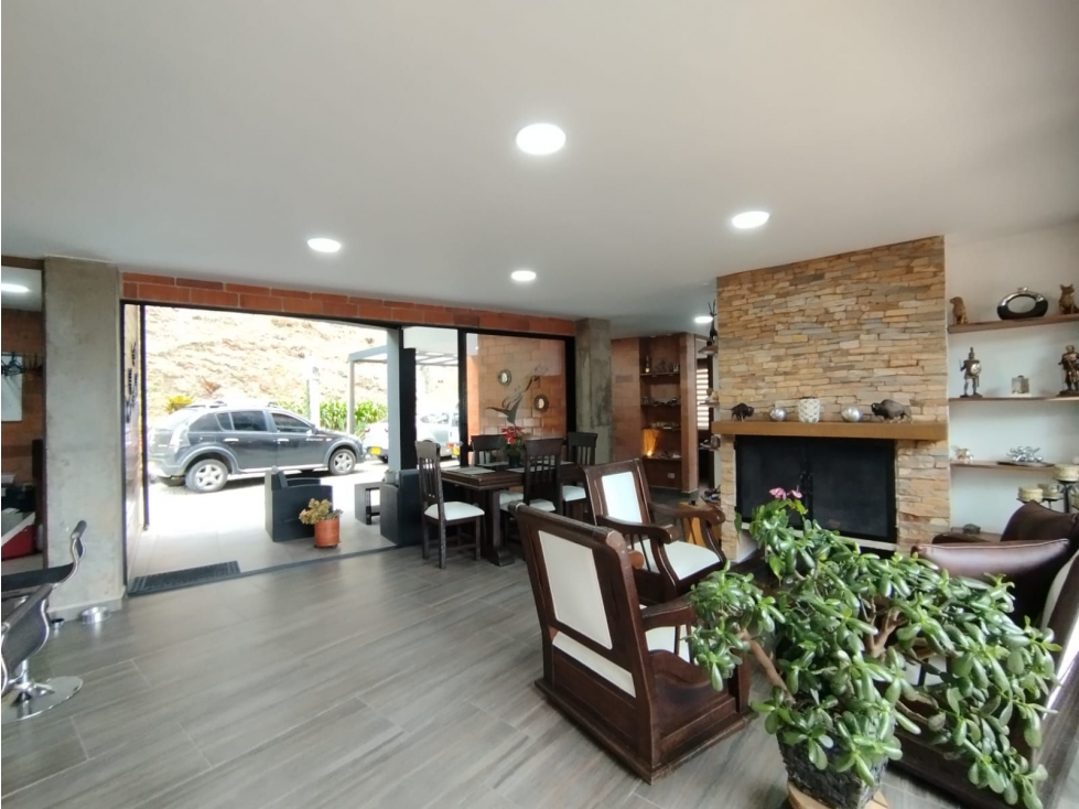 Venta casa campestre en Envigado, sector Loma del Escobero. — foto 6