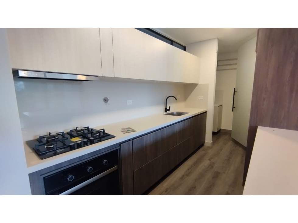 Aparta estudio Nuevo en venta El Poblado loma de los González — foto 3