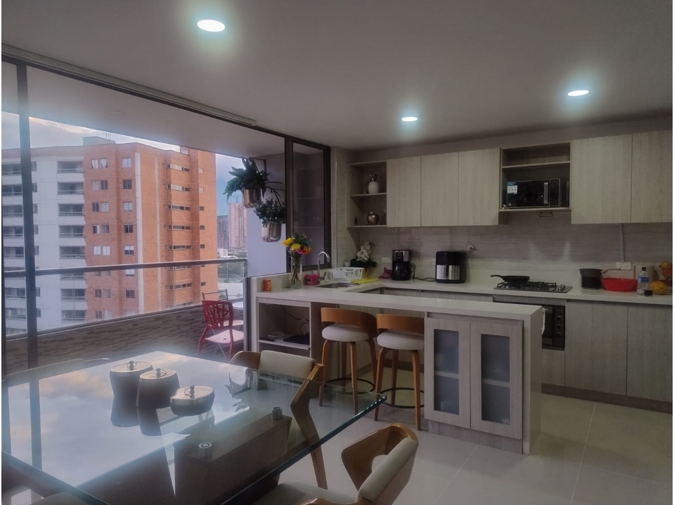 Apartamento en venta en La Paz, Envigado