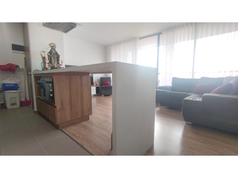 Venta de Apartamento Moderno en Envigado, El Trianón — foto 3