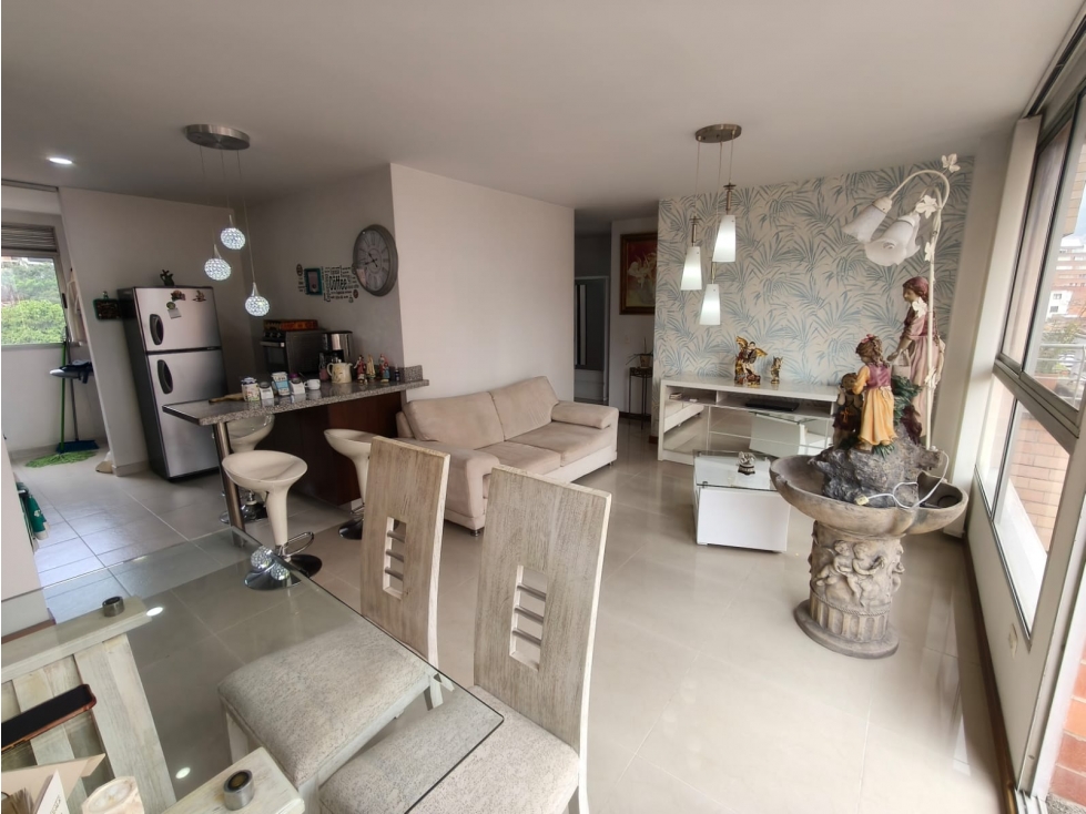 Venta apartamento en Medellín, sector Conquistadores. — foto 2