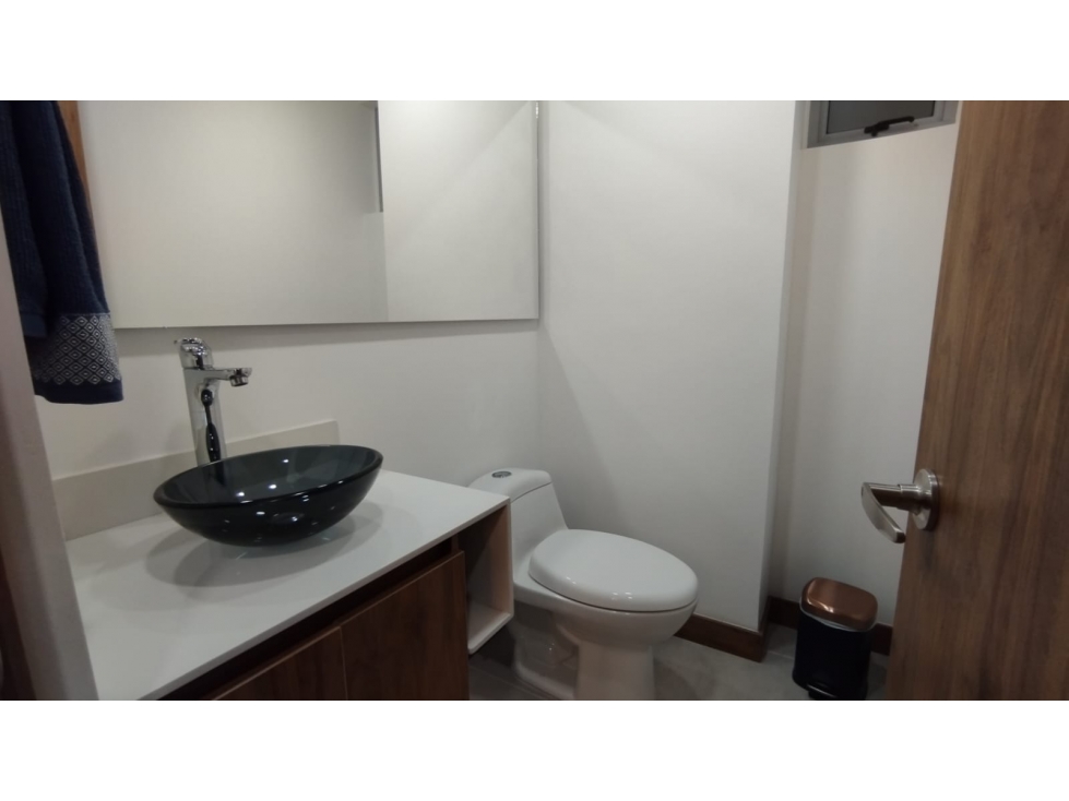Apartamento Moderno En Venta El Poblado, Ciudad del Río — foto 4