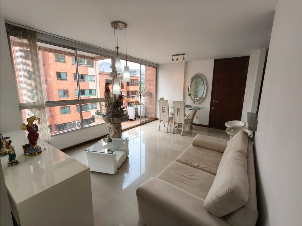 Venta apartamento en Medellín, sector Conquistadores. — foto 3