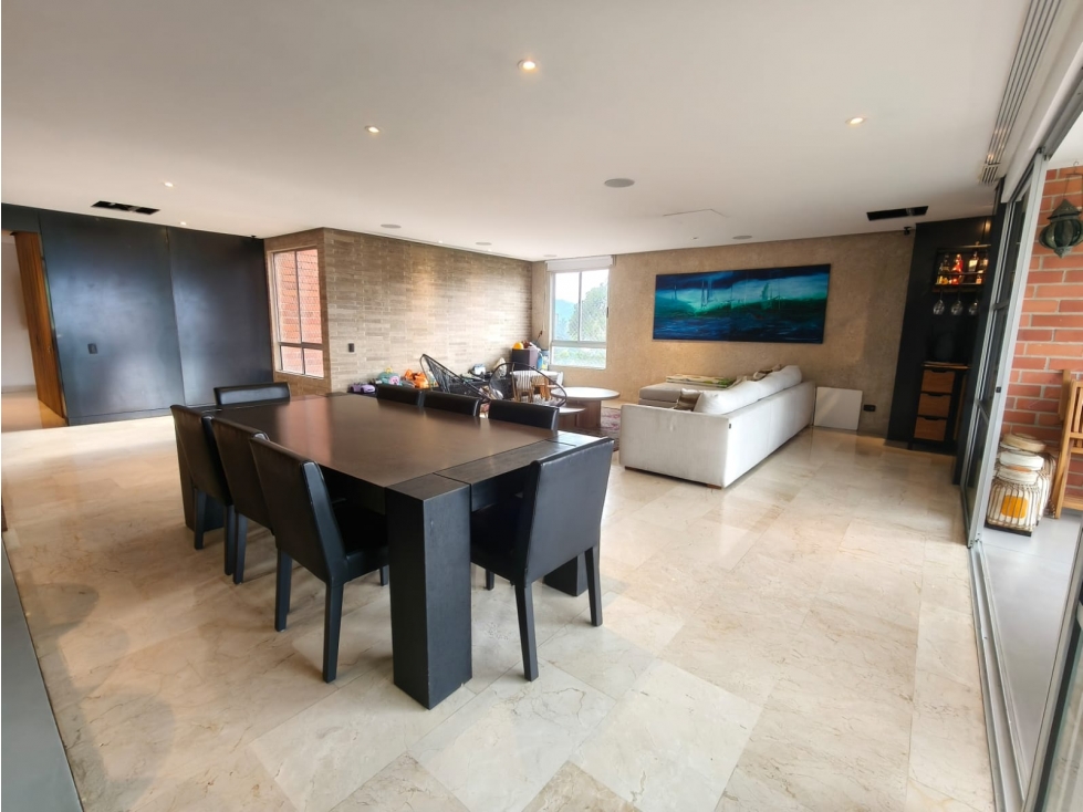 Venta apartamento de lujo en Medellín, sector El Poblado, La Calera. — foto 5