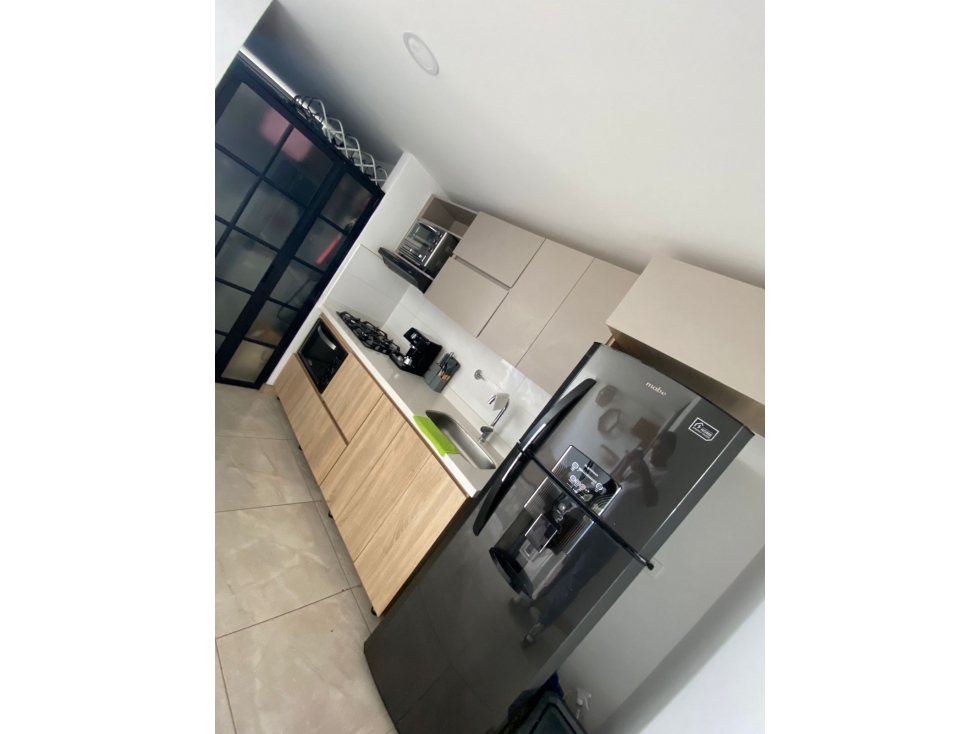Apartamento Moderno en Venta Sabaneta, Calle Larga, RENTAS CORTAS. — foto 2