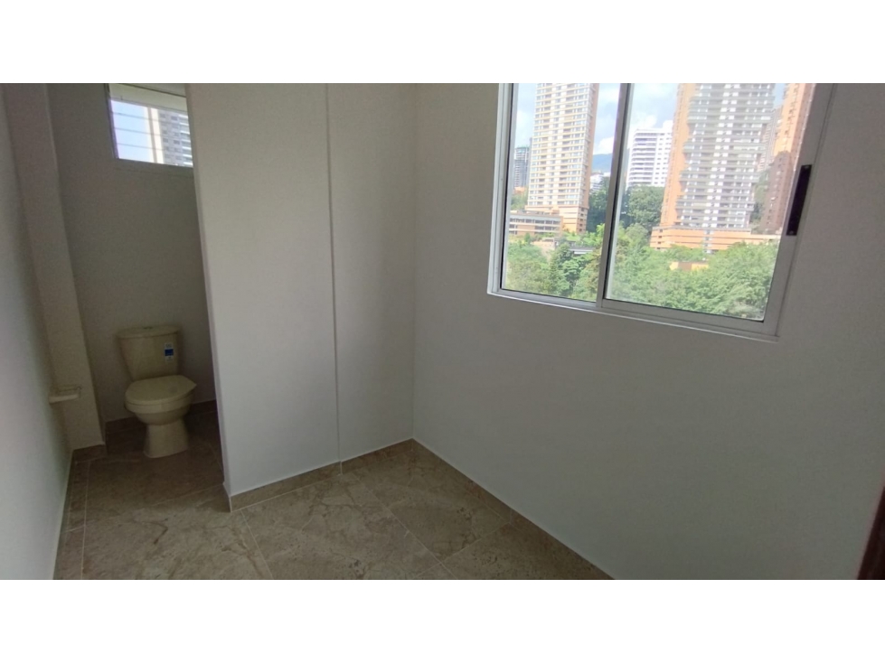 Apartamento en Venta, Poblado, Balsos excelente vista. — foto 5
