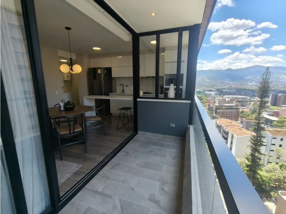 Apartamento Amoblado en Venta, Medellín, El Poblado, Lalinde. — foto 2