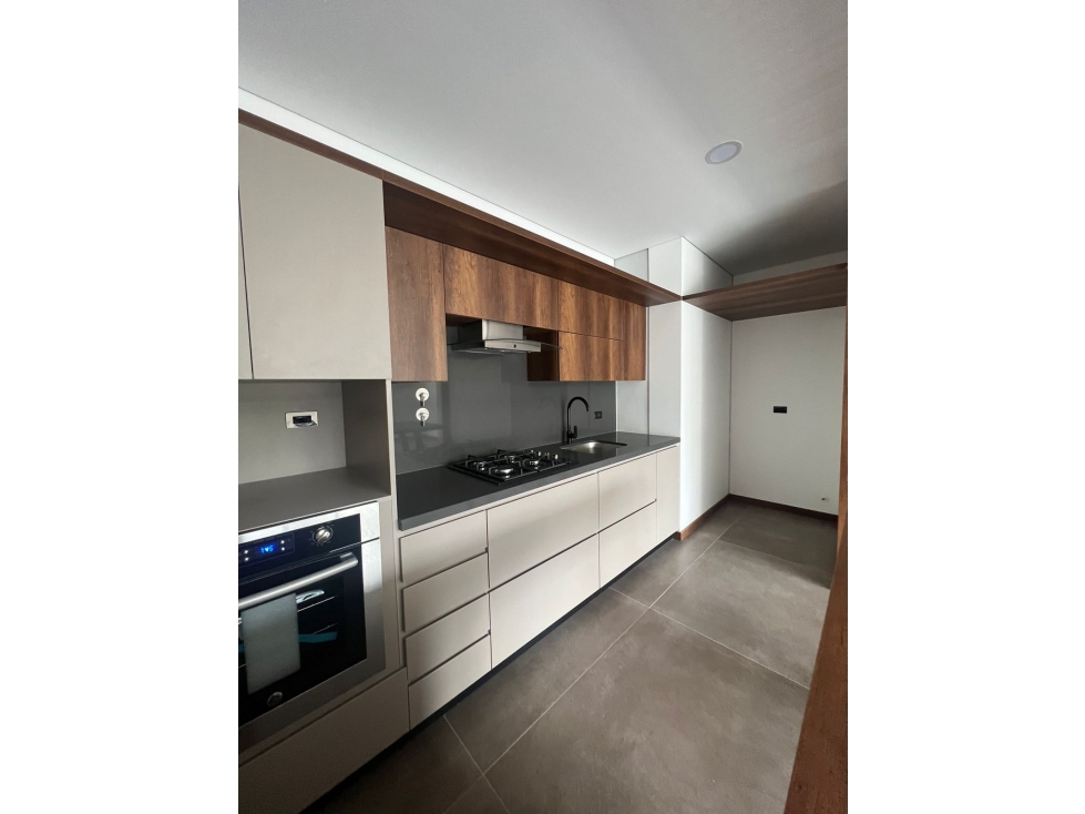 Arriendo Apartamento poblado Las Palmas — foto 4