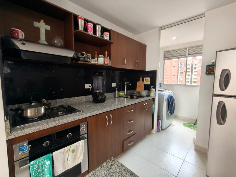 Venta apartamento en Medellín, sector Conquistadores. — foto 4