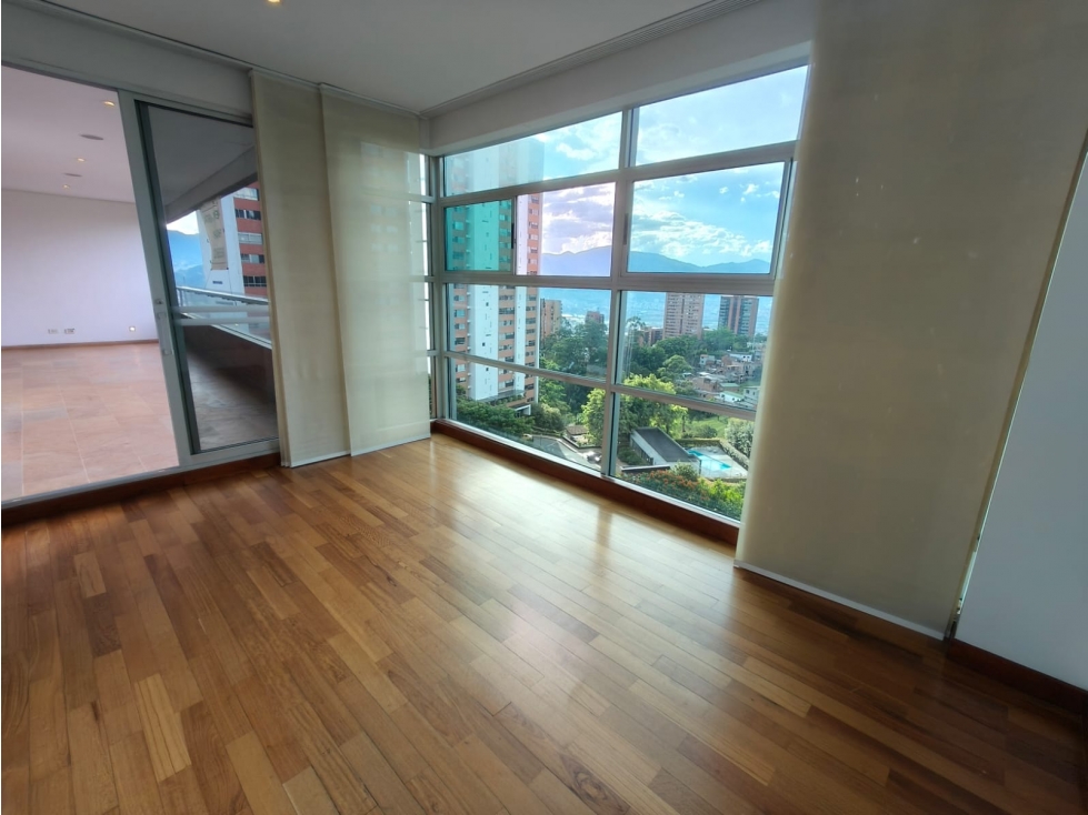 Apartamento en Venta Poblado, loma del Tesoro. — foto 5