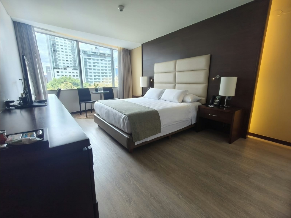 SUITE HOTELERA en Venta, Medellín, El Poblado, Milla de Oro. — foto 3