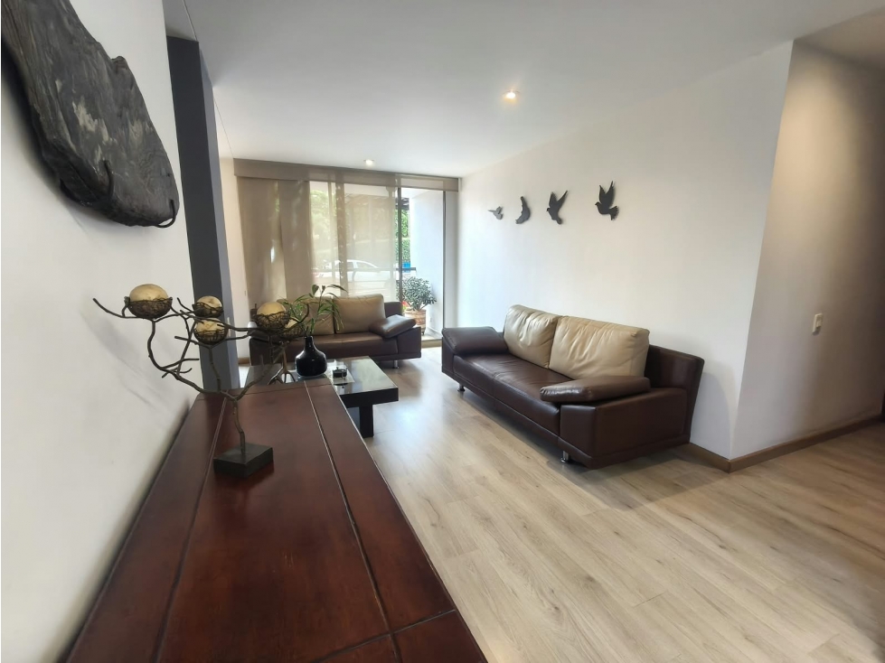 Apartamento Remodelado en Venta, Medellín, El Poblado, cerca al CES. — foto 2