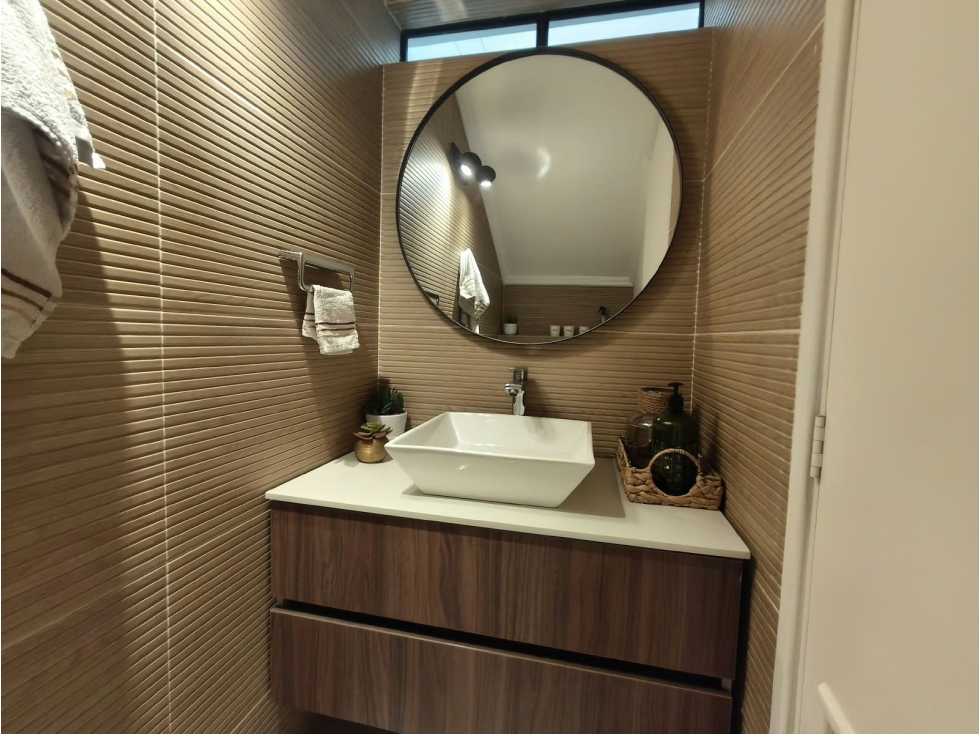 CASA en Venta, Medellín, El Poblado, Altos del Poblado 266 m² aprox. — foto 5