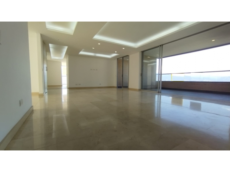 APARTAMENTO EN VENTA POBLADO LOMA DEL TESORO EXCLUSIVO — foto 4