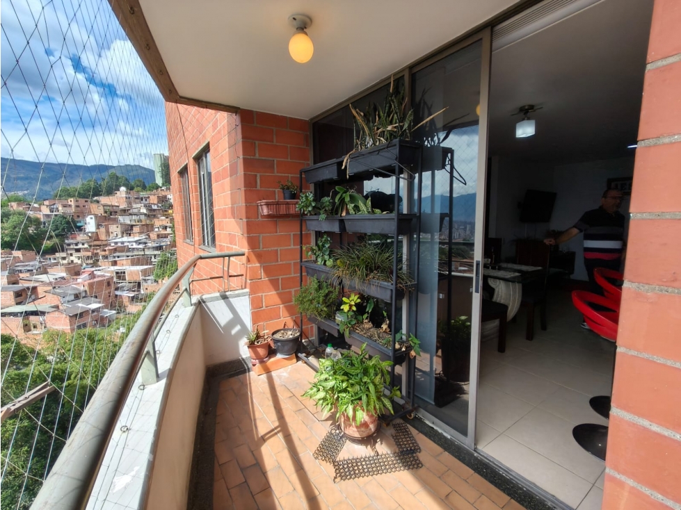 Venta Apartamento en Medellín, sector El Poblado Loma del Indio — foto 3