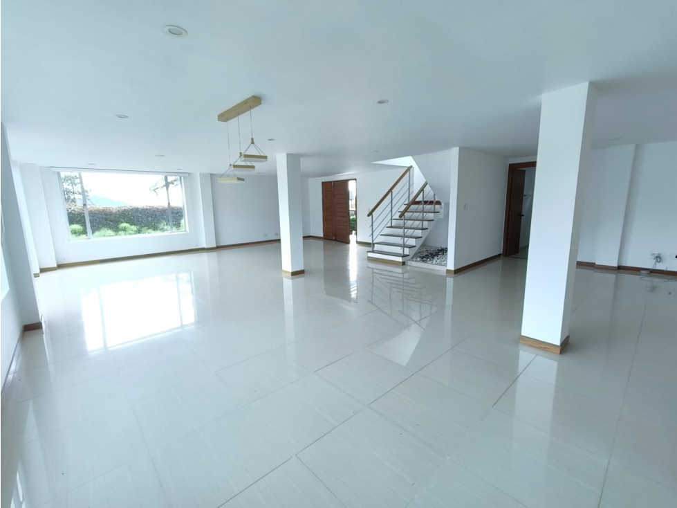 Venta casa campestre en Envigado, sector Loma del Escobero. — foto 5