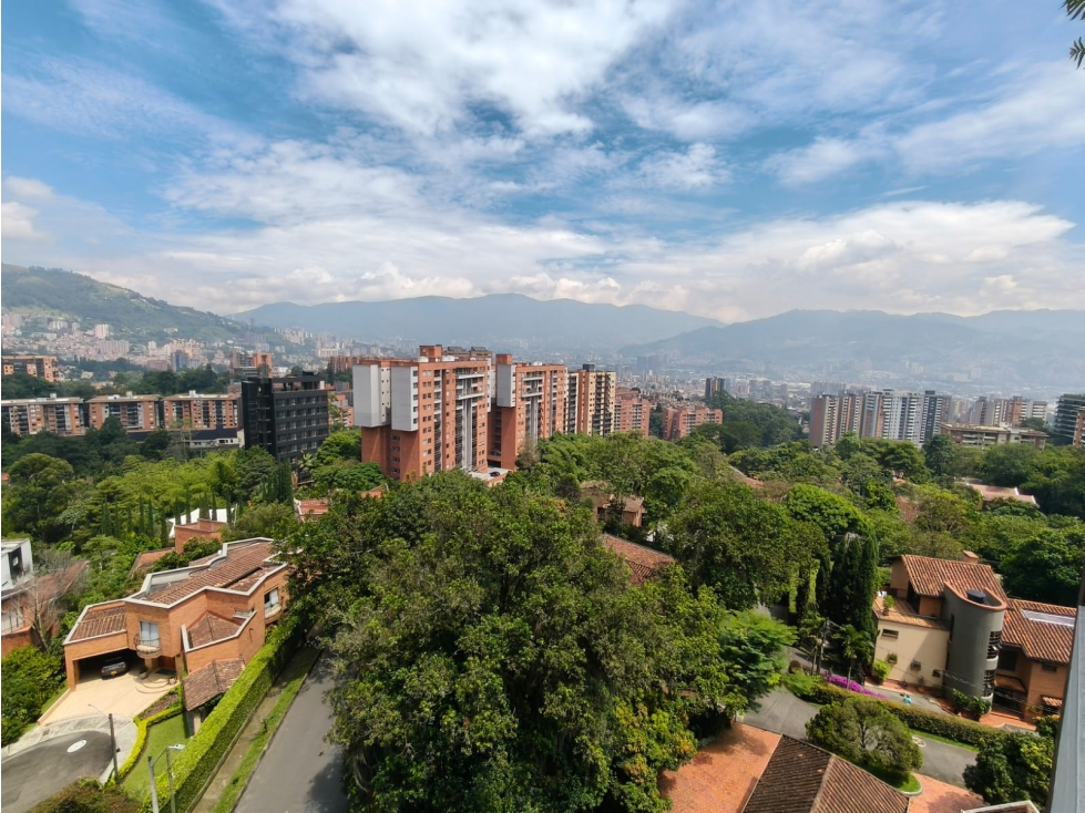 Apartamento Moderno en Venta Envigado, Esmeraldal, excelente vista. — foto 2