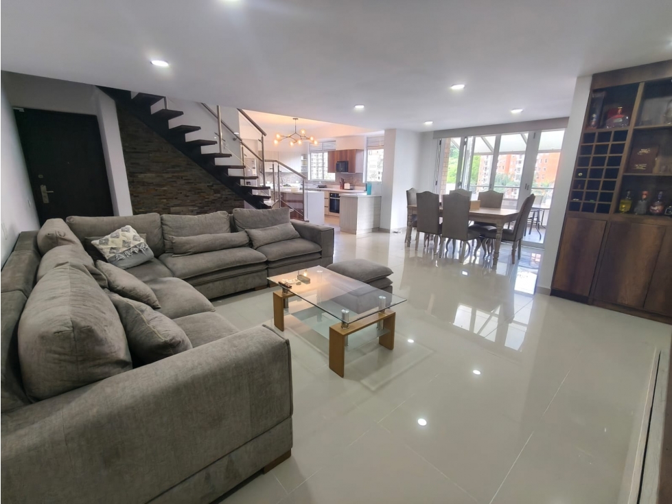 Apartamento Pent House en Venta, Envigado, La Cuenca maravillosa vista