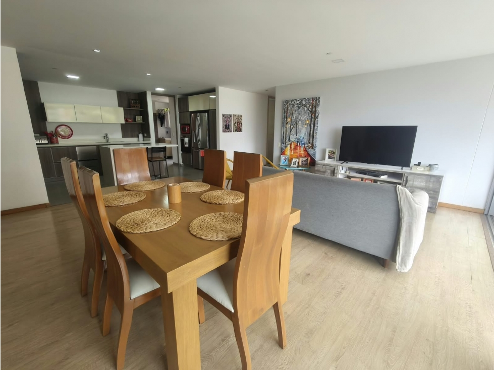 APARTAMENTO en Arriendo, Envigado, Loma del Esmeraldal 169 m² aprox. — foto 5