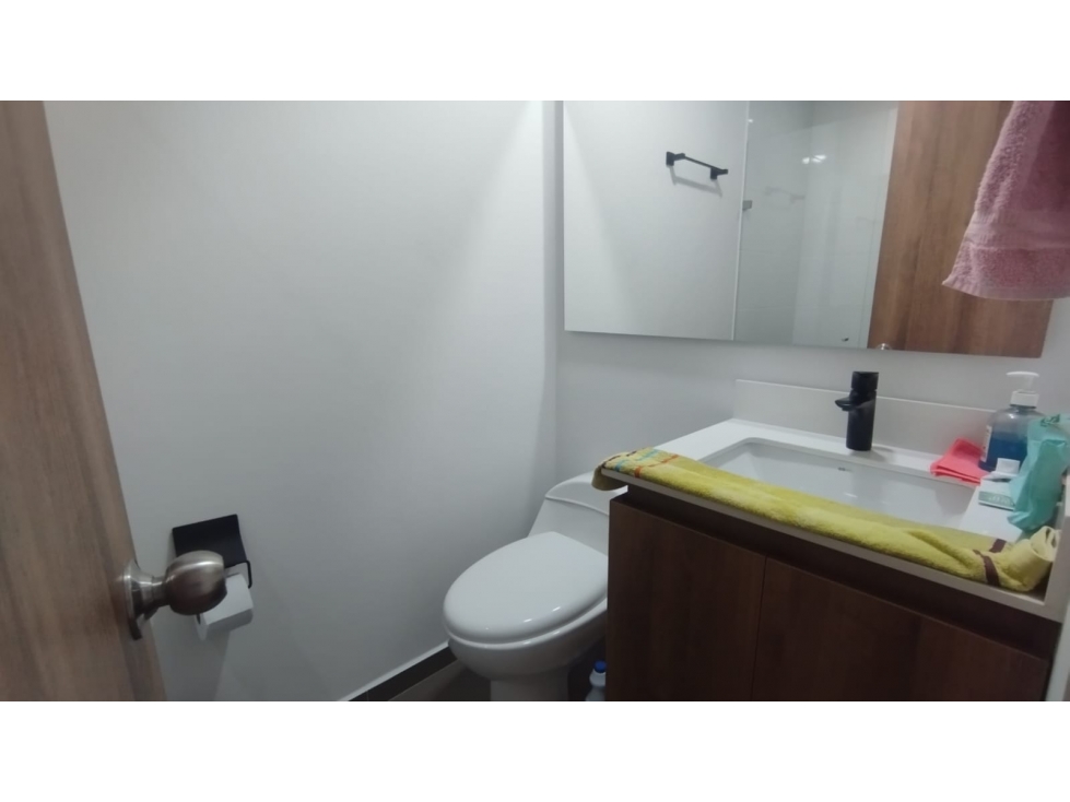 Venta de Apartamento Moderno en Envigado, El Trianón — foto 6