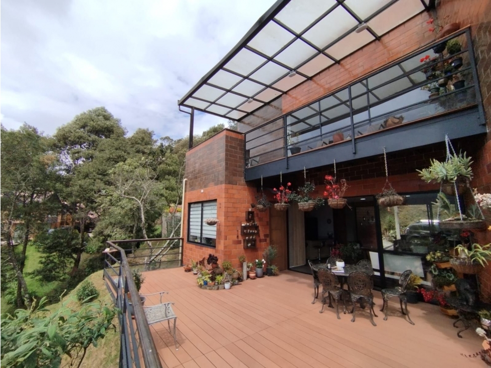 Venta casa campestre en Envigado, sector Loma del Escobero. — foto 4