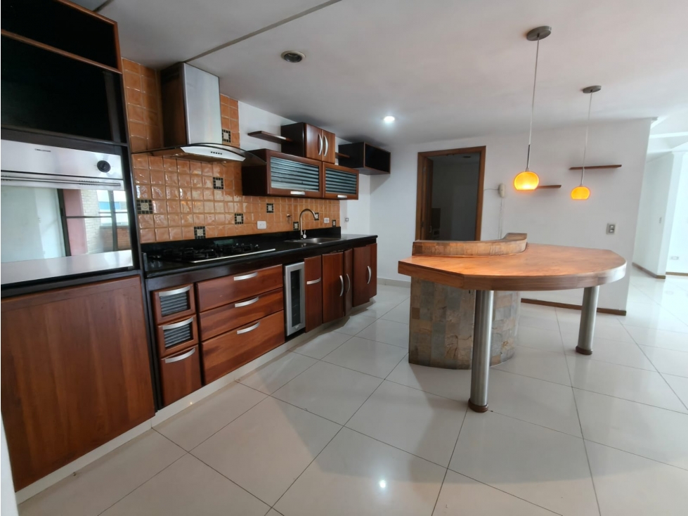 Apartamento en Venta, Sabaneta, Las Lomitas. — foto 2