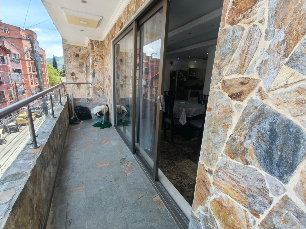 Apartamento en Venta ENVIGADO, cerca al Polideportivo sur. — foto 2