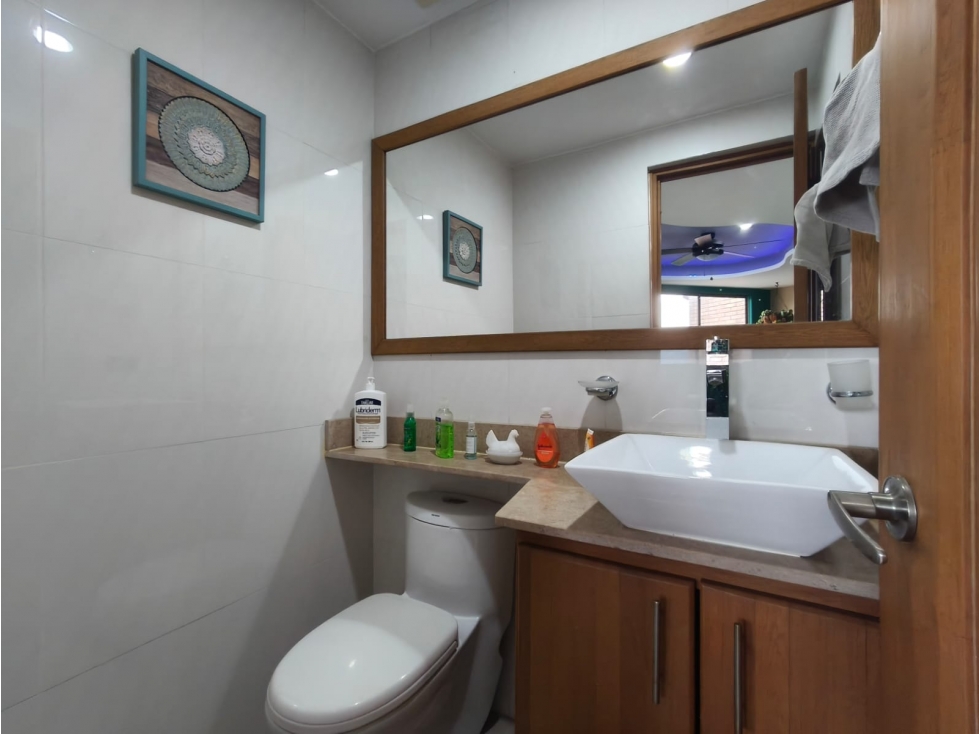 Apartamento Pent House en Venta Amoblado, Sabaneta Vista panorámica — foto 3