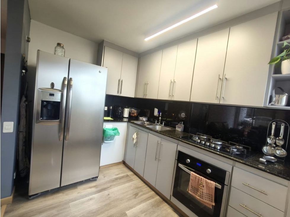 Apartamento Remodelado en Venta, Medellín, El Poblado, cerca al CES. — foto 5
