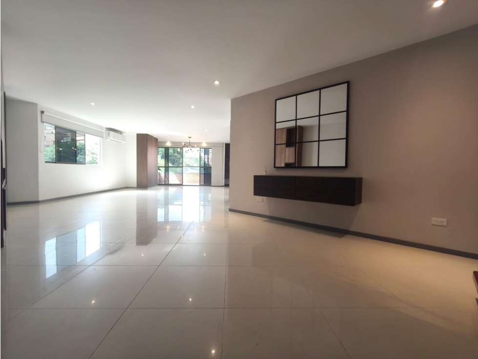 Apartamento Pent House en Venta, Sabaneta, ubicación privileguiada