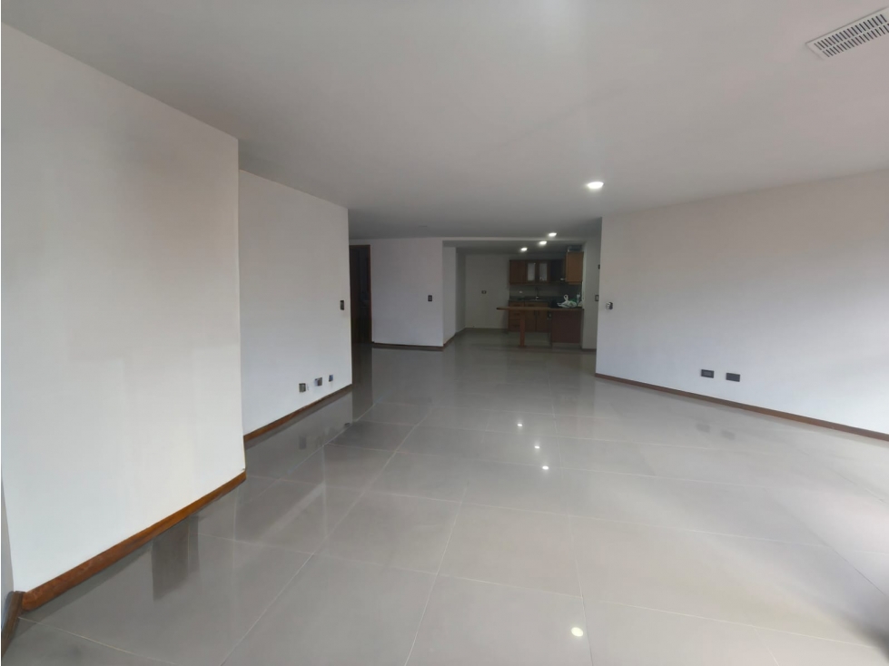 Apartamento en Venta, Sabaneta, Aves María, Excelente ubicación. — foto 4