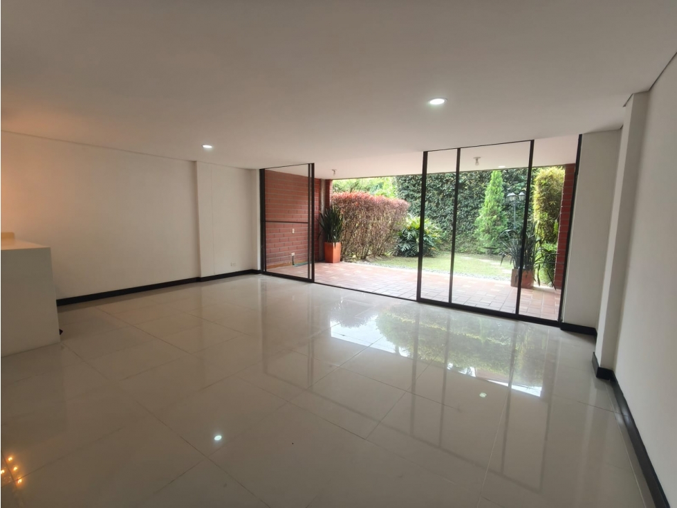 Casa en Venta, Envigado, Loma de las Brujas | Unidad Cerrada. — foto 6