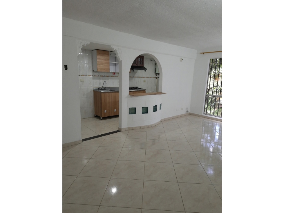 Apartamento en Venta, Medellín, San Antonio de Prado 74 m² aprox. — foto 2