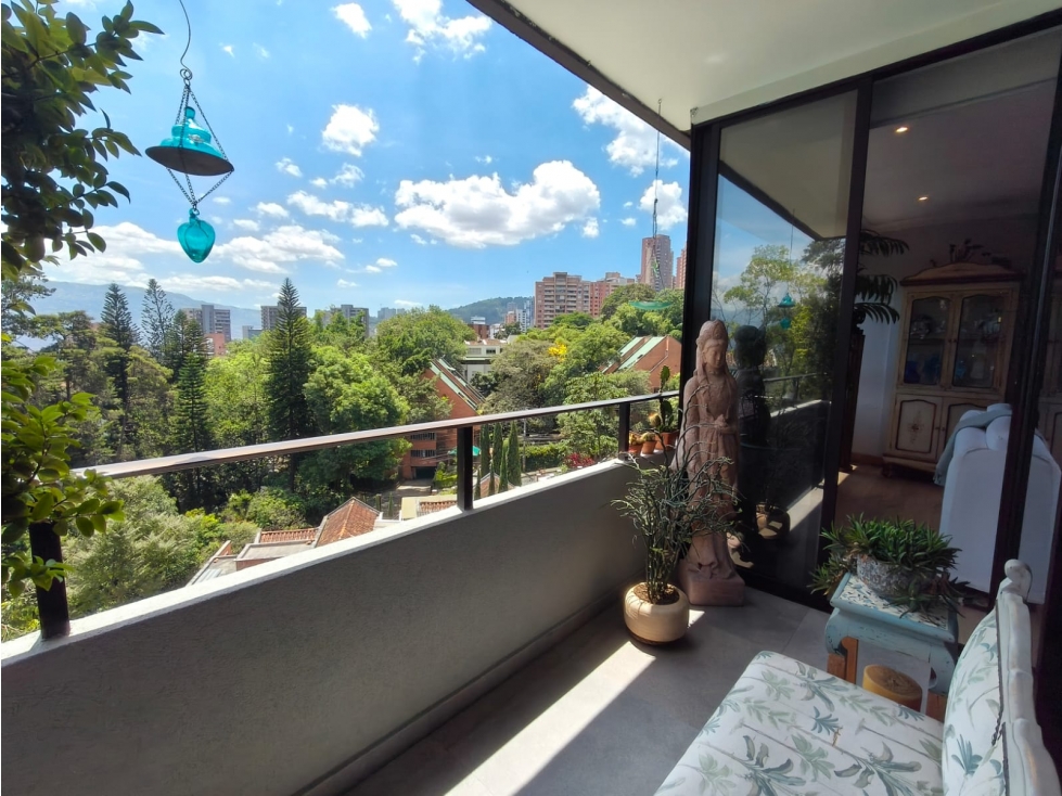 Apartamento duplex Remodelado Venta Poblado, por la loma del Tesoro. — foto 6