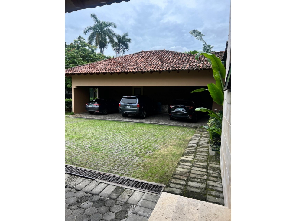 VENTA MANSIÓN EN ALTOS DEL GOLF — foto 5