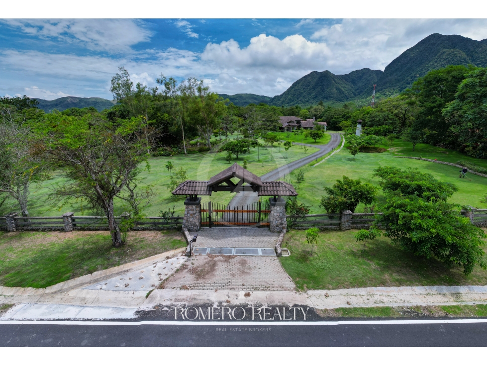VENTA CASA EN EL VALLE DE ANTÓN - 2