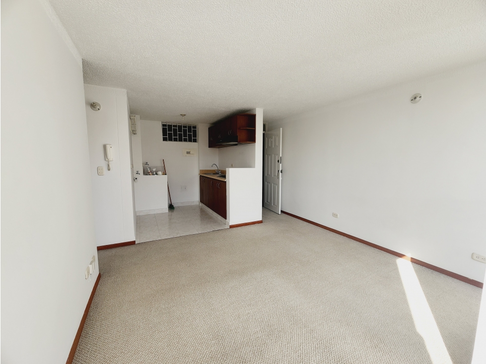 Apartamento con balcón y vista exterior en Suba Tibabuyes - 3