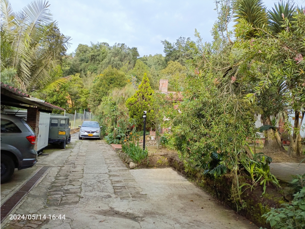 CASA CAMPESTRE PARA A LA VENTA -SUBA CENTRO