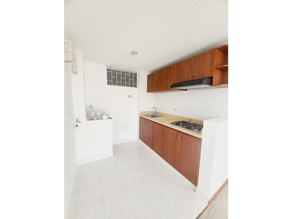Apartamento con balcón y vista exterior en Suba Tibabuyes - 5