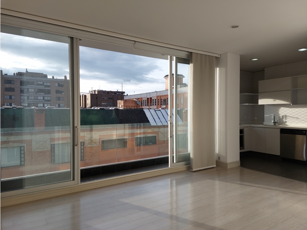 VENDO APARTAMENTO CHICO. DISEÑO MODERNO. HERMOSAS VISTAS A LA CIUDAD — foto 5