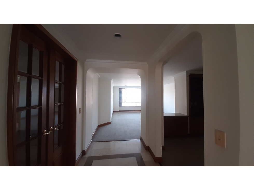 VENDO APARTAMENTO ESPACIOSO Y LLENO DE LUZ SANTA BARBARA — foto 5