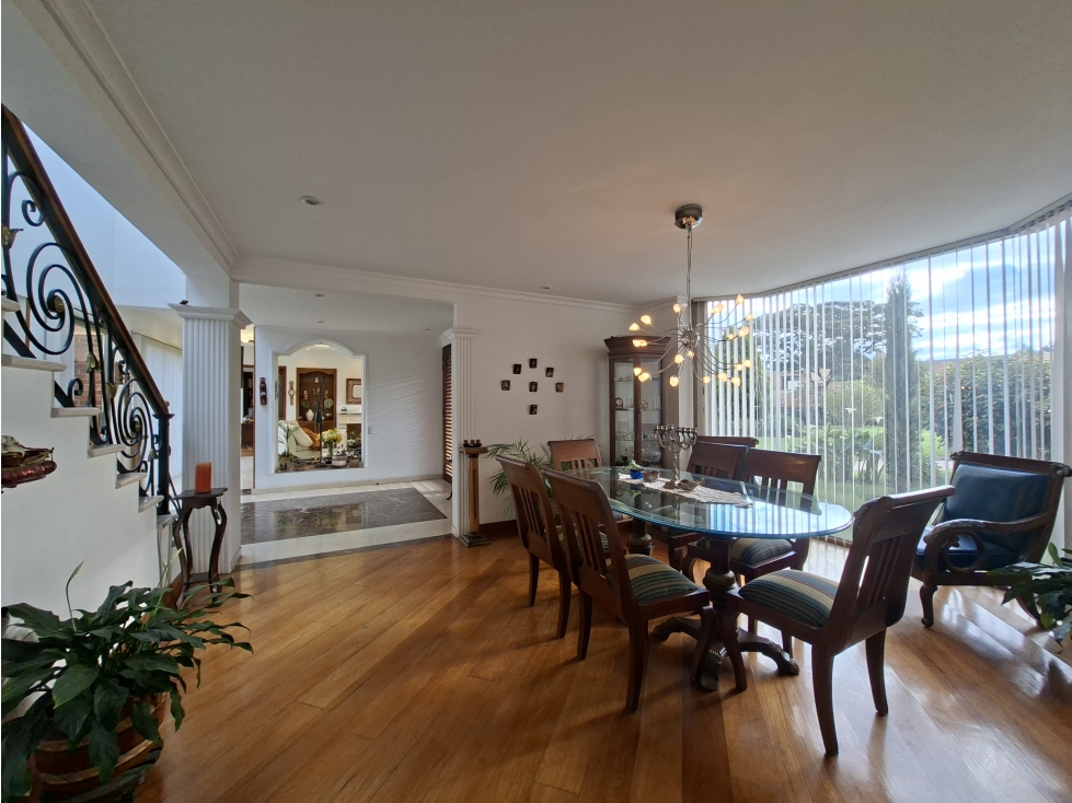 VENDO CASA EN SAN SIMON RODEADA DE VERDE Y MUCHA CALMA — foto 4