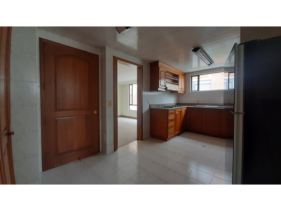 VENDO APARTAMENTO ESPACIOSO Y LLENO DE LUZ SANTA BARBARA — foto 6