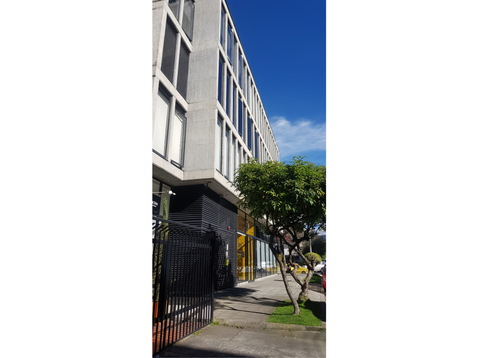 EXTERIOR SANTA BARBARA, 75m2, 1 baño- 2 garajes MODERNA